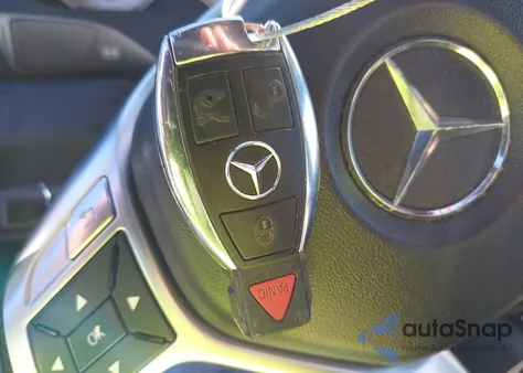 2013 Mercedes-Benz C 250 Luxury/Sport из США, поврежденный, VIN WDDGF4HB1DR262921